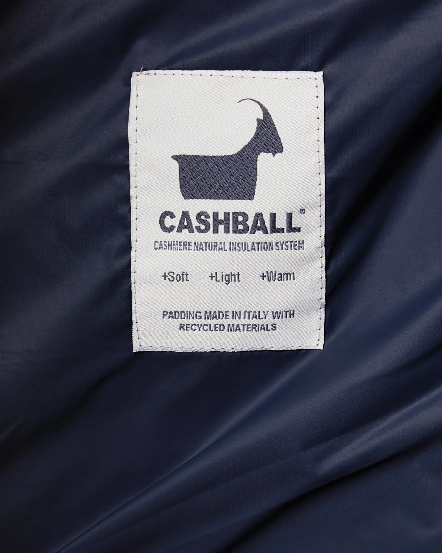 Cashpad Traveler's Jacket In Navy Nylon 6 Cashpad Traveler's Jacket In Navy Nylon - Image 6