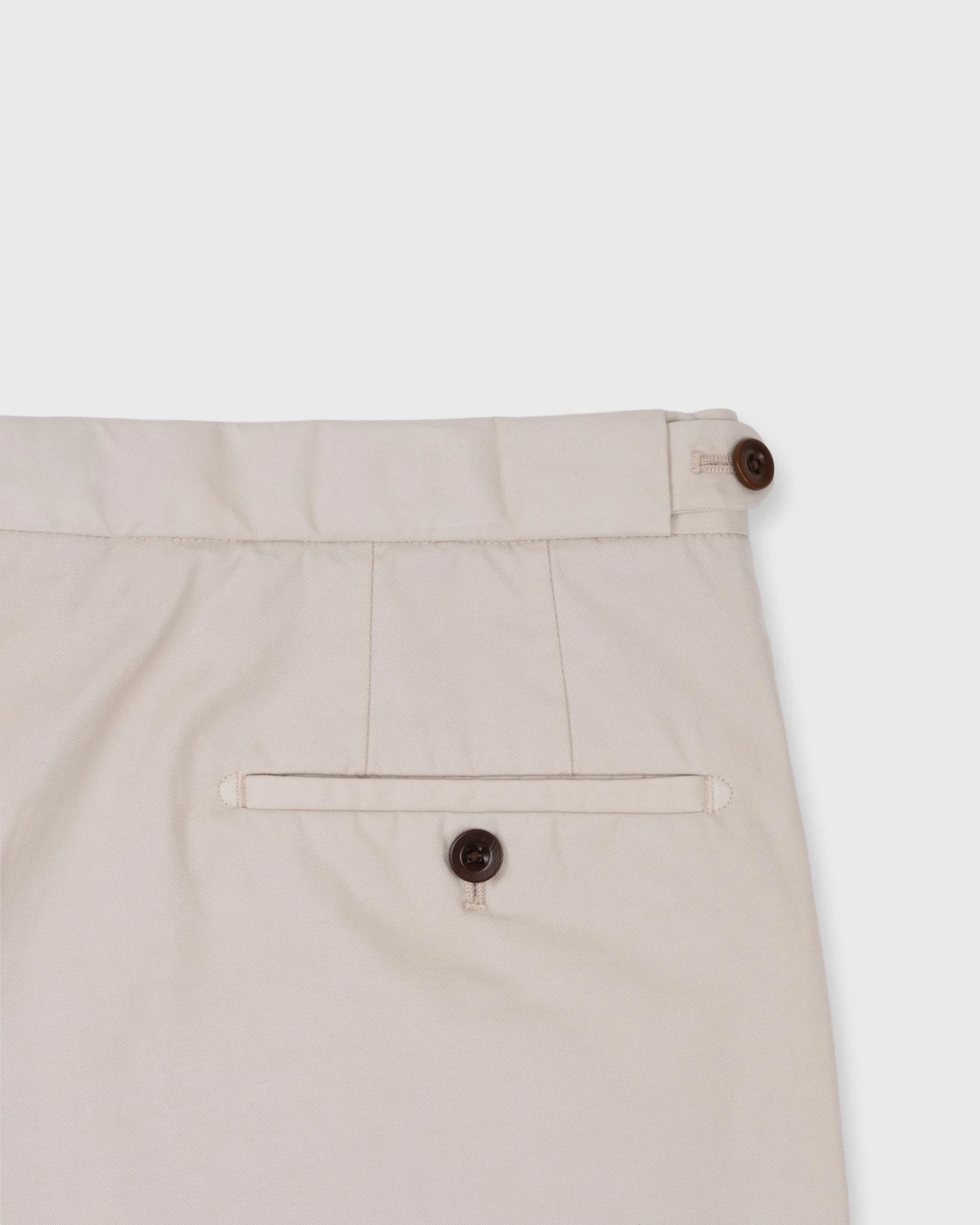 Garment-Dyed Pleated Sport Trouser In Stone Lightweight Twill 3 Garment-Dyed Pleated Sport Trouser In Stone Lightweight Twill - Image 3