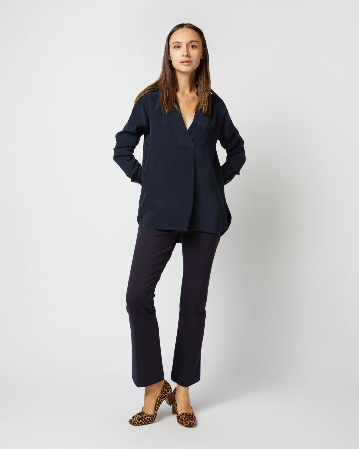 Nyala Blouse In Navy Silk Crepe De Chine 4 Nyala Blouse In Navy Silk Crepe De Chine - Image 4