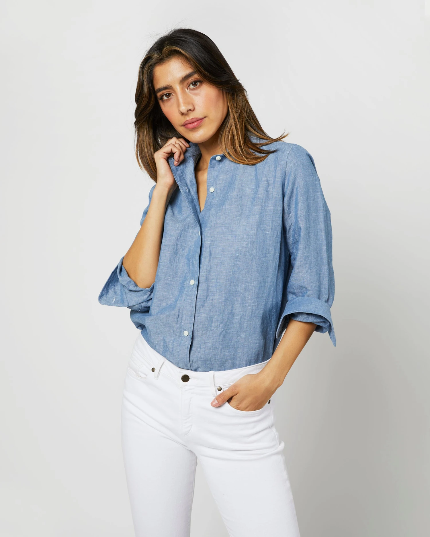 Understudy Shirt In Extra Light Washed Cotolino Chambray 4 Understudy Shirt In Extra Light Washed Cotolino Chambray - Image 4