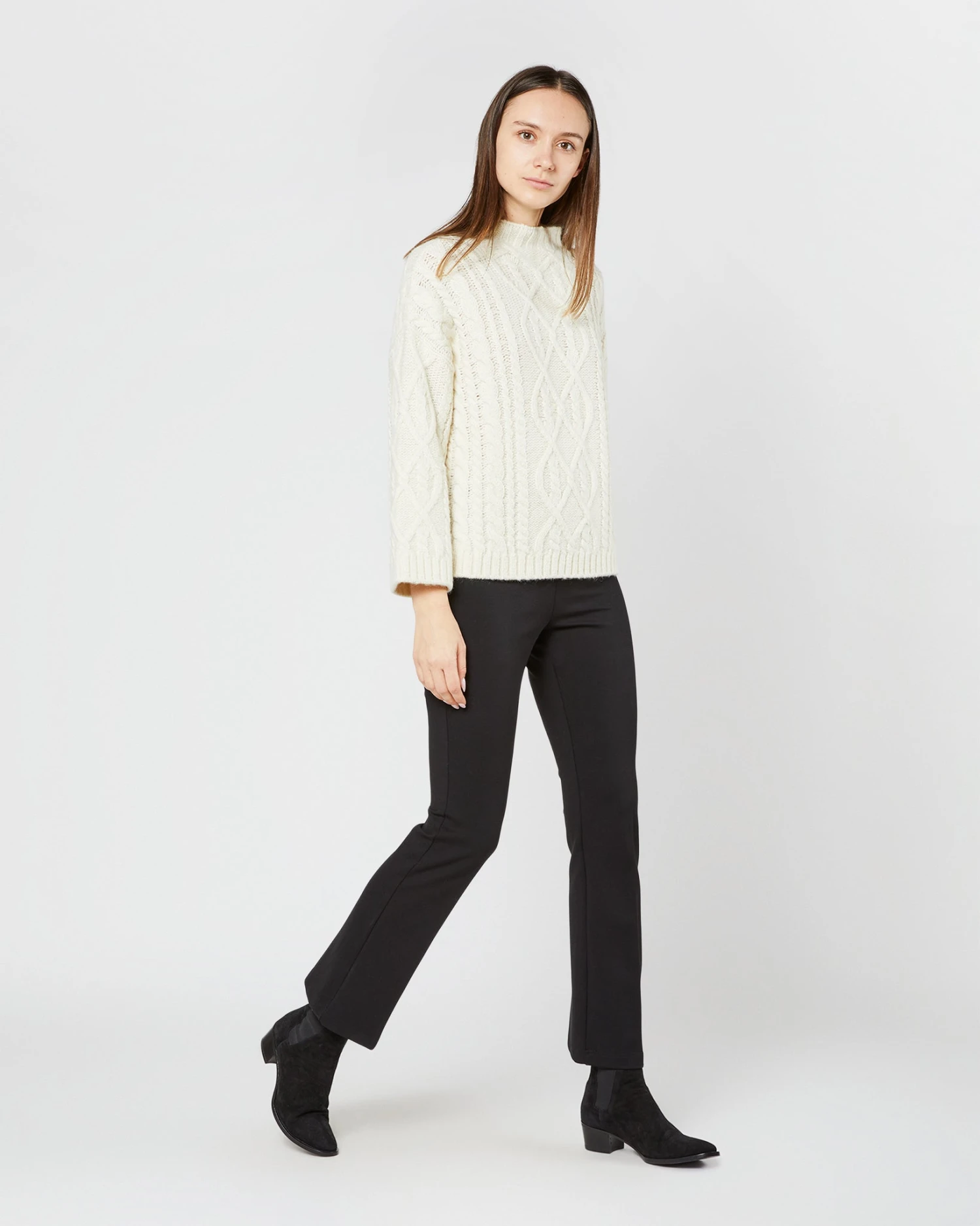 Jocelyn Aran Sweater In Ivory Wool/Baby Alpaca Blend 3 Jocelyn Aran Sweater In Ivory Wool/Baby Alpaca Blend - Image 3