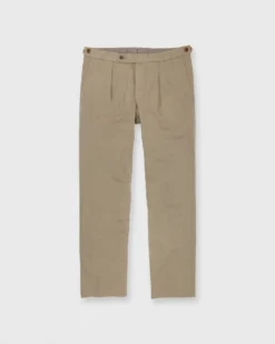 Garment-Dyed Pleated Sport Trouser In Mushroom Lightweight Twill
